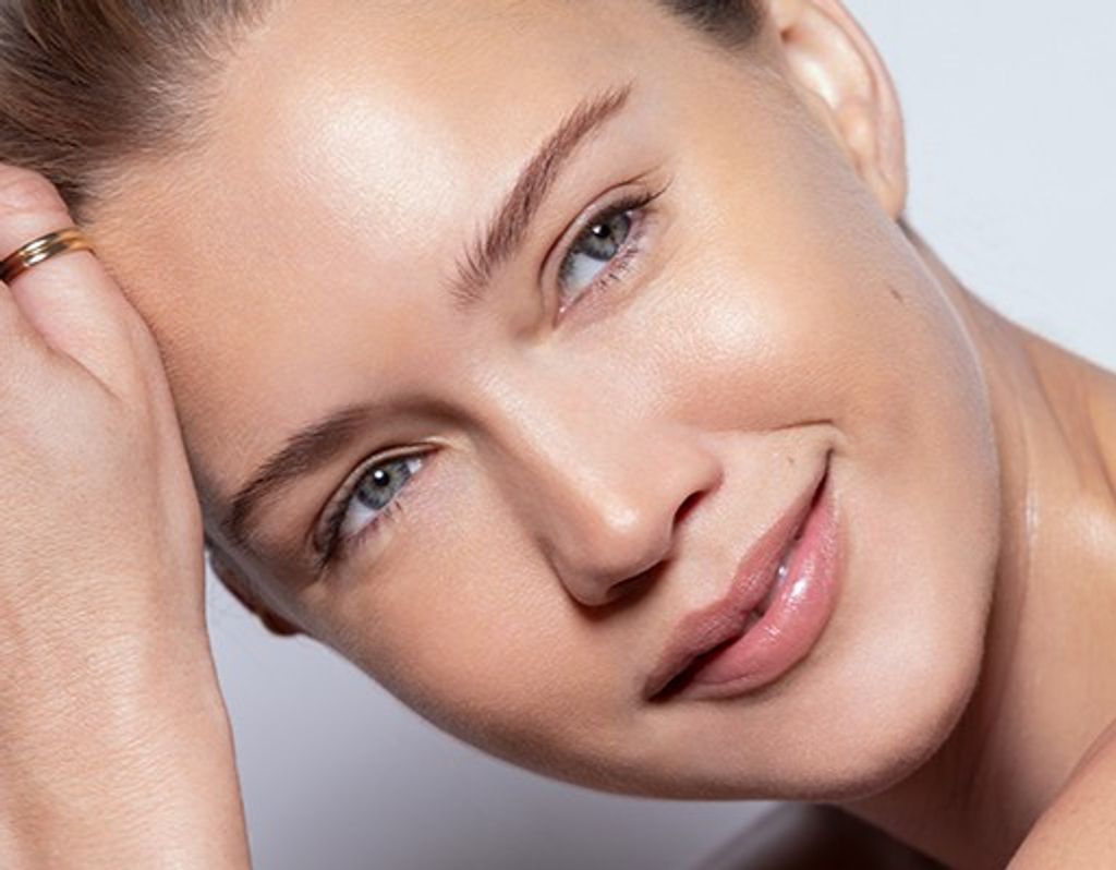 esse_hero